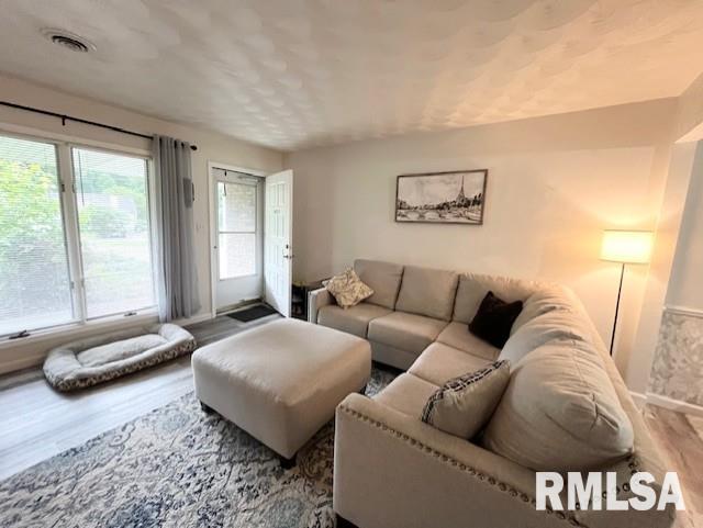 5443 Country Club Road Murphysboro, IL 62966 - Photo 5 of 12 Gallery Image 5