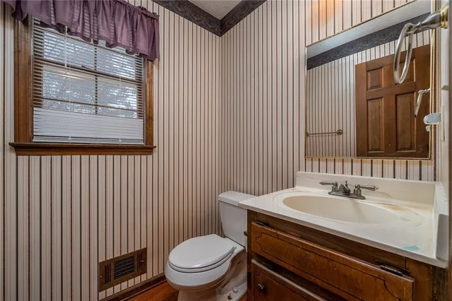 $550,000 | 4032 Ashmont Court, Marietta, GA 30062