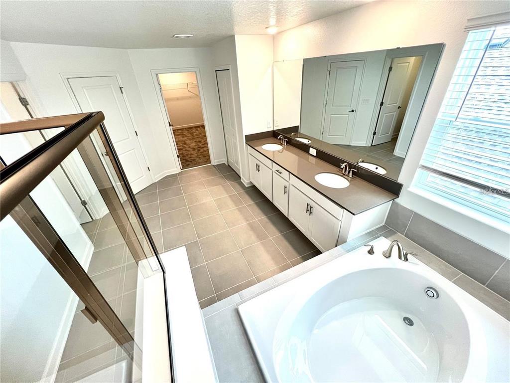 11701 Language Way Orlando, FL 32832 - Photo 15 of 33