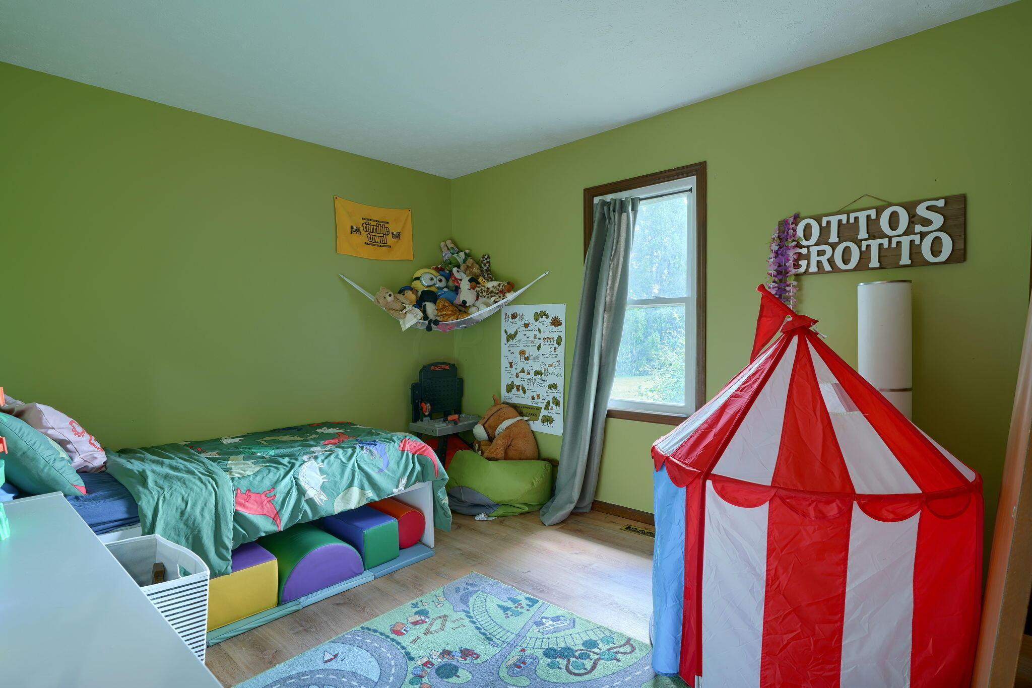 5407 Biggert Road Grove City, OH 43123 - Photo 25 of 35 5407 Biggert Rd (27)