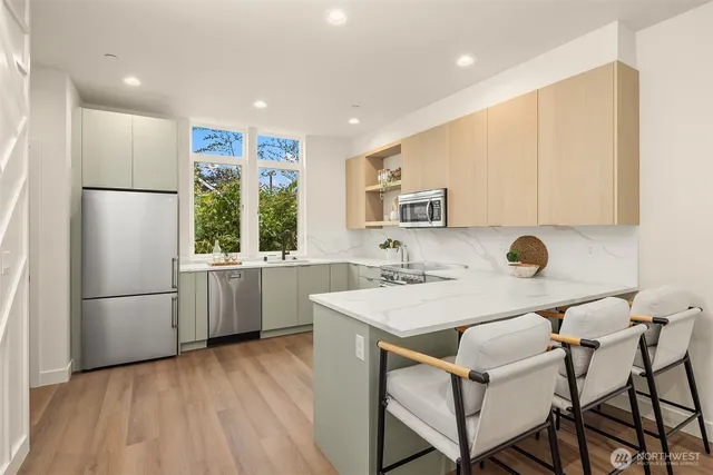 $1,039,950 | 1615 North 50th Street, Unit C, Seattle, WA 98103