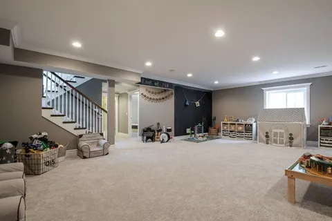 $1,100,000 | 1063 Osterman Avenue, Deerfield, IL 60015