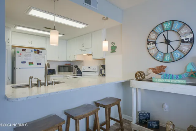 $399,888 | 2000 New River Inlet Road, Unit 3309, North Topsail Beach, NC 28460