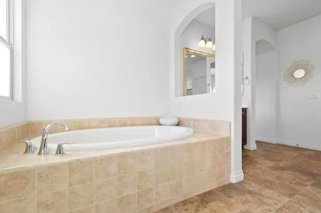 $1,595,000 | 1932 Corte Verbena, Chula Vista, CA 91914