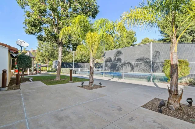 $1,595,000 | 1932 Corte Verbena, Chula Vista, CA 91914