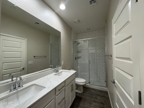 $2,500 | 4043 East Pony Lane, Unit 104, Gilbert, AZ 85295