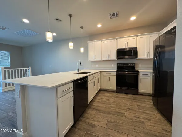 $2,500 | 4043 East Pony Lane, Unit 104, Gilbert, AZ 85295
