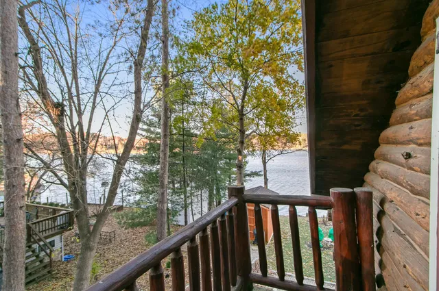 $355,900 | W8120 Eagle Court, Oxford, WI 53952