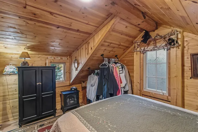 $355,900 | W8120 Eagle Court, Oxford, WI 53952