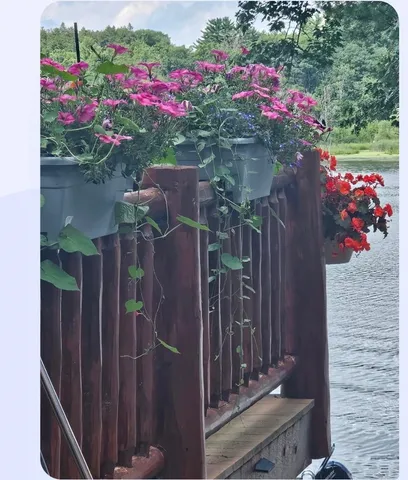 $355,900 | W8120 Eagle Court, Oxford, WI 53952