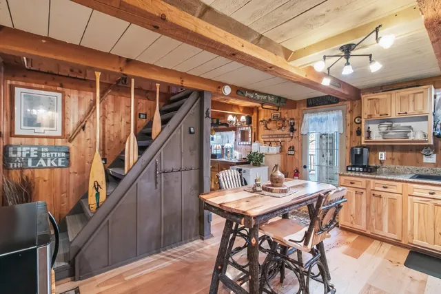 $355,900 | W8120 Eagle Court, Oxford, WI 53952