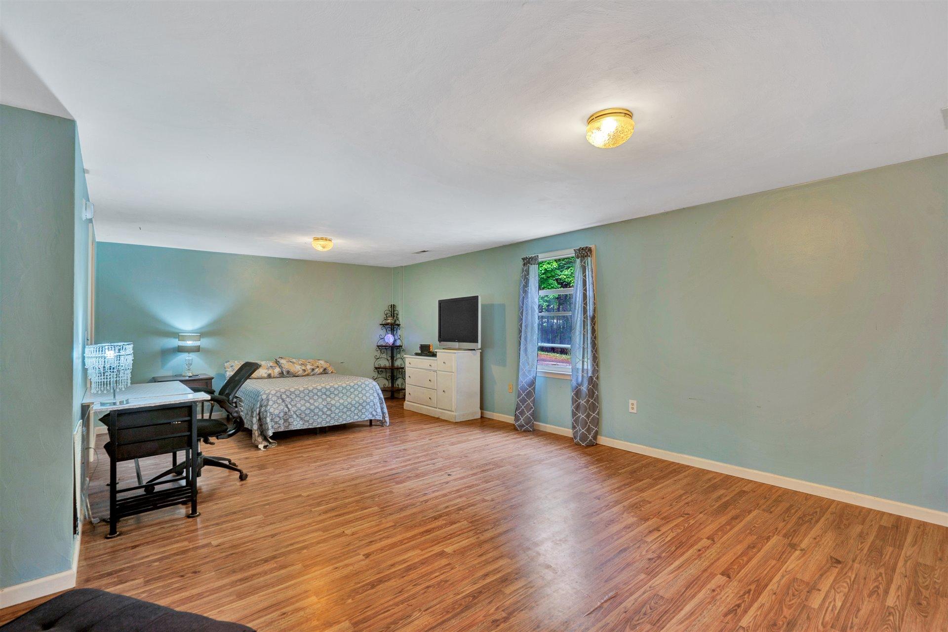 1635 Diamond Hill Road Moneta, VA 24121 - Photo 17 of 27 17-DSC2289
