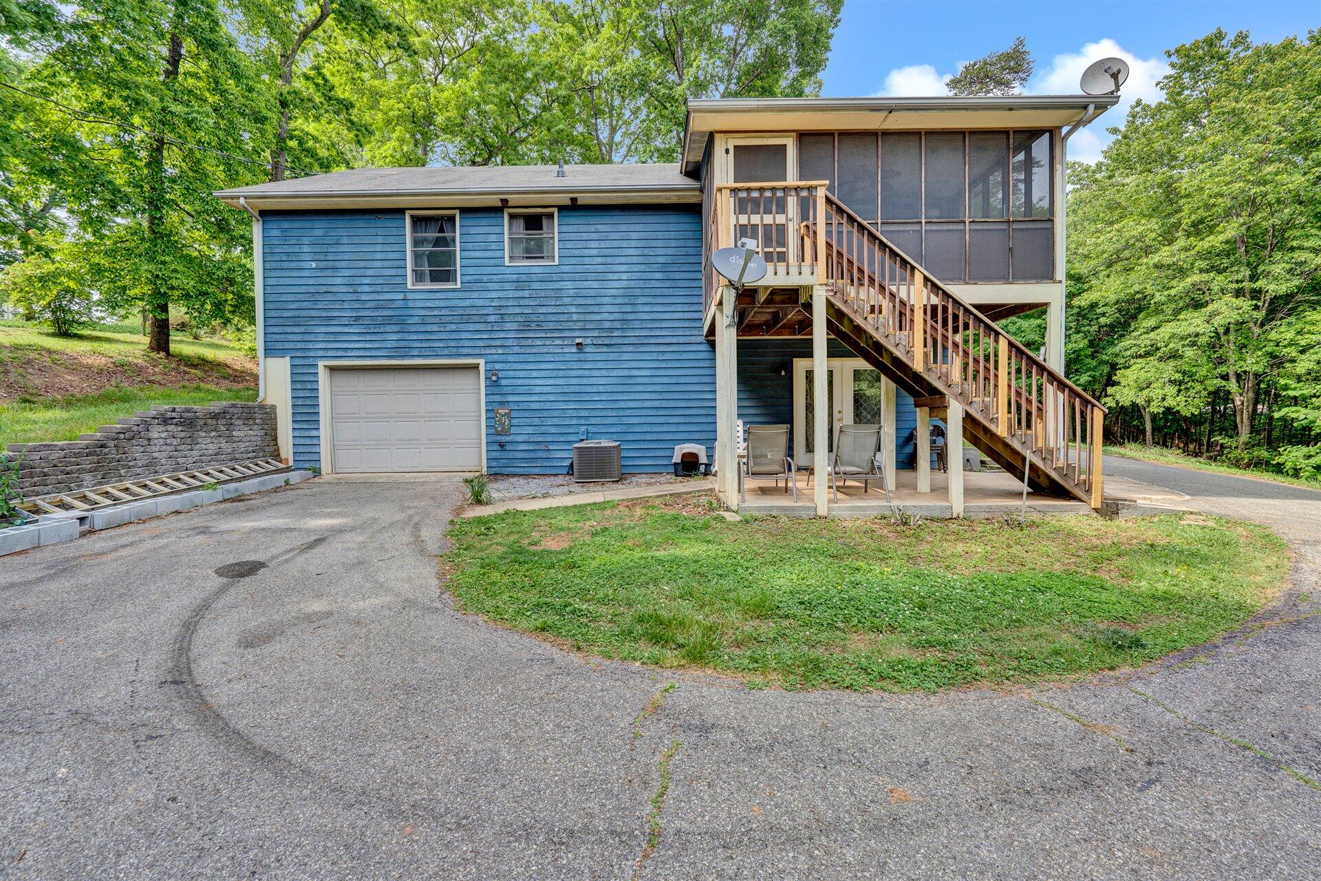 1635 Diamond Hill Road Moneta, VA 24121 - Photo 23 of 27 24-DSC2310