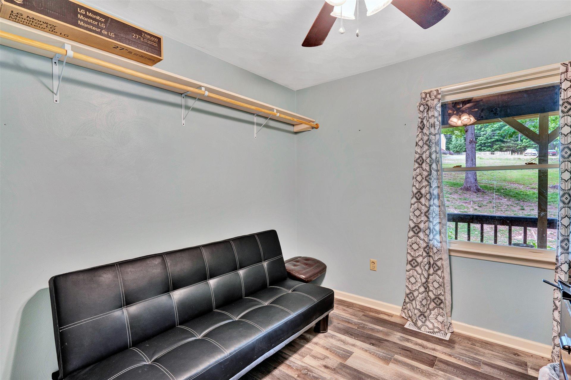 1635 Diamond Hill Road Moneta, VA 24121 - Photo 10 of 27 10-DSC2268