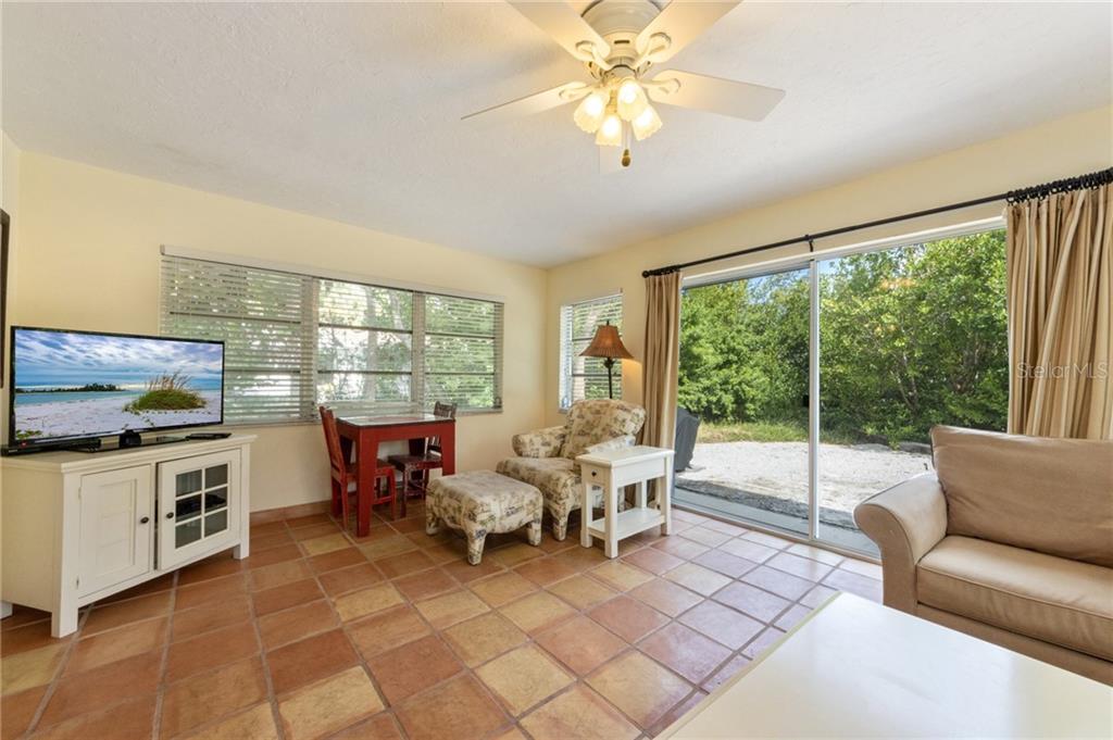118 Hammock Road Anna Maria, FL 34216 - Photo 11 of 44 Gallery Image 11