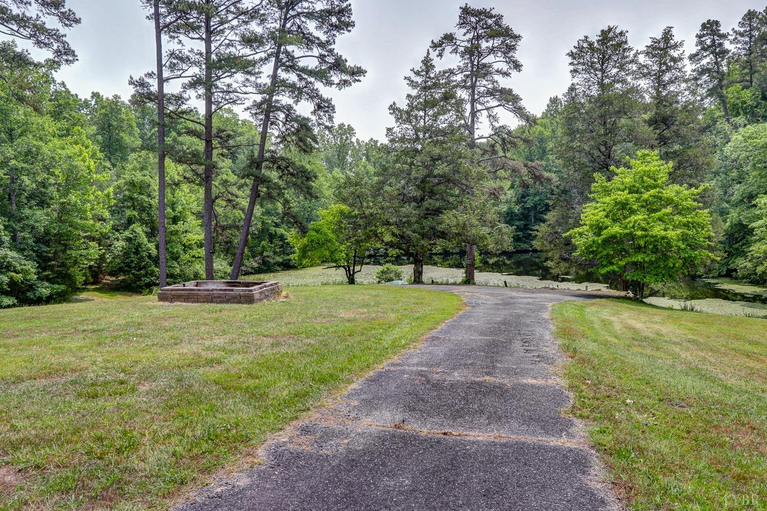 820 Pacoman Road Evington, VA 24550 - Photo 10 of 80 Gallery Image 10