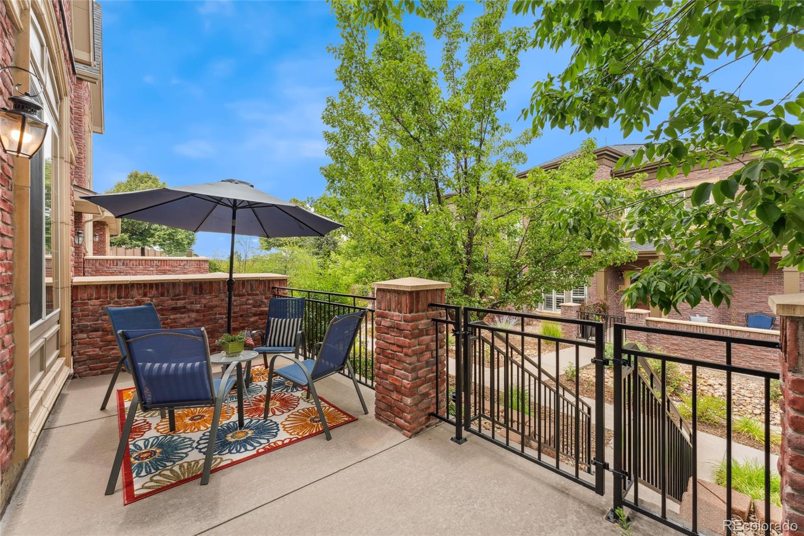 804 Rockhurst Drive, Unit A Highlands Ranch, CO 80129 - Photo 4 of 40