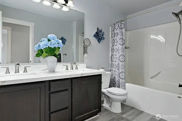 $860,000 | 364 Field Place Northeast, Renton, WA 98059