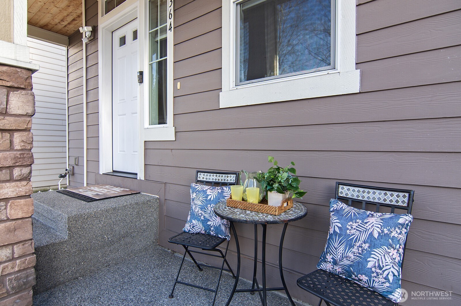 364 Field Place Northeast Renton, WA 98059 - Photo 2 of 28