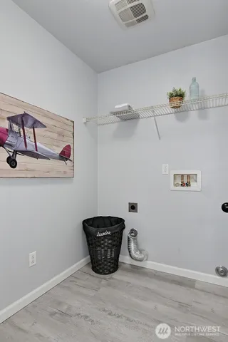 $860,000 | 364 Field Place Northeast, Renton, WA 98059