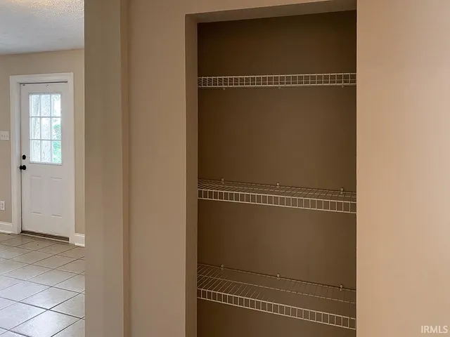 $3,500 | 905 South Lincoln Street, Bloomington, IN 47401