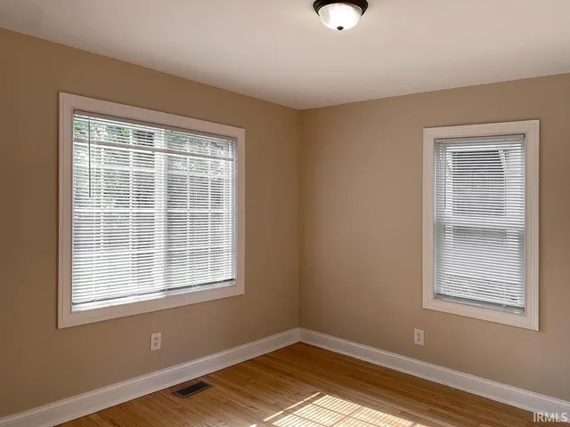 $3,500 | 905 South Lincoln Street, Bloomington, IN 47401