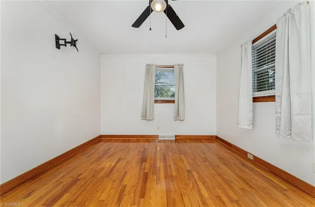 $1,400 | 218 Joyce Street, Madison, NC 27025