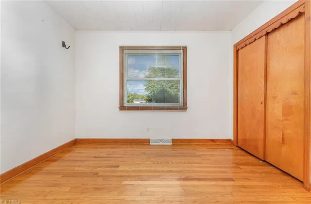 $1,400 | 218 Joyce Street, Madison, NC 27025