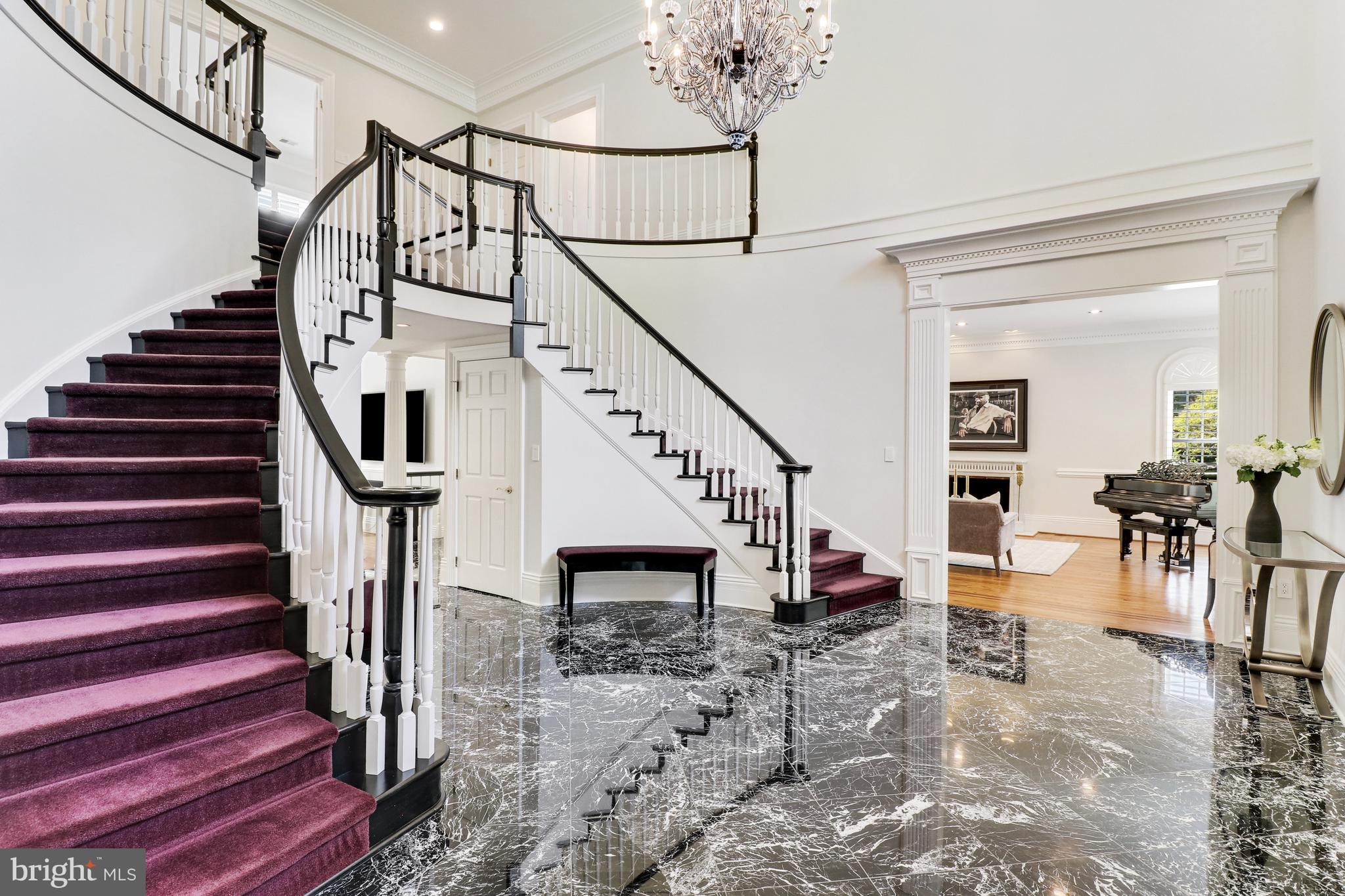 6709 Sorrel Street McLean, VA 22101 - Photo 13 of 57 Foyer