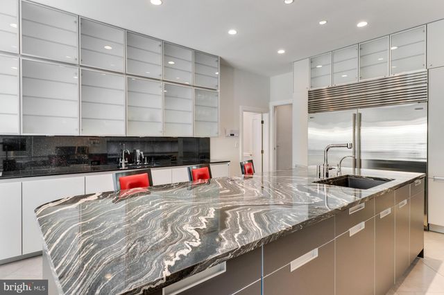 $3,400,000 | 6709 Sorrel Street, McLean, VA 22101