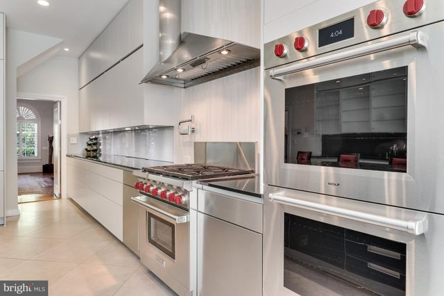 $3,400,000 | 6709 Sorrel Street, McLean, VA 22101