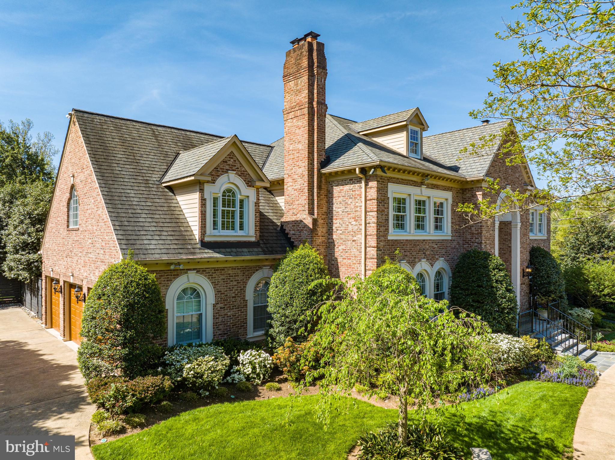 6709 Sorrel Street McLean, VA 22101 - Photo 4 of 57 Front Exterior
