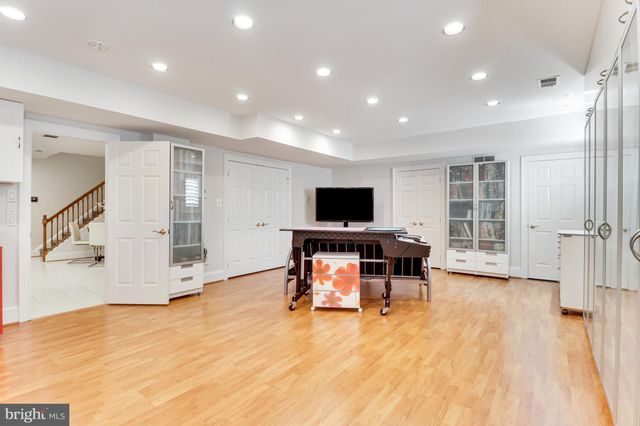 $3,400,000 | 6709 Sorrel Street, McLean, VA 22101