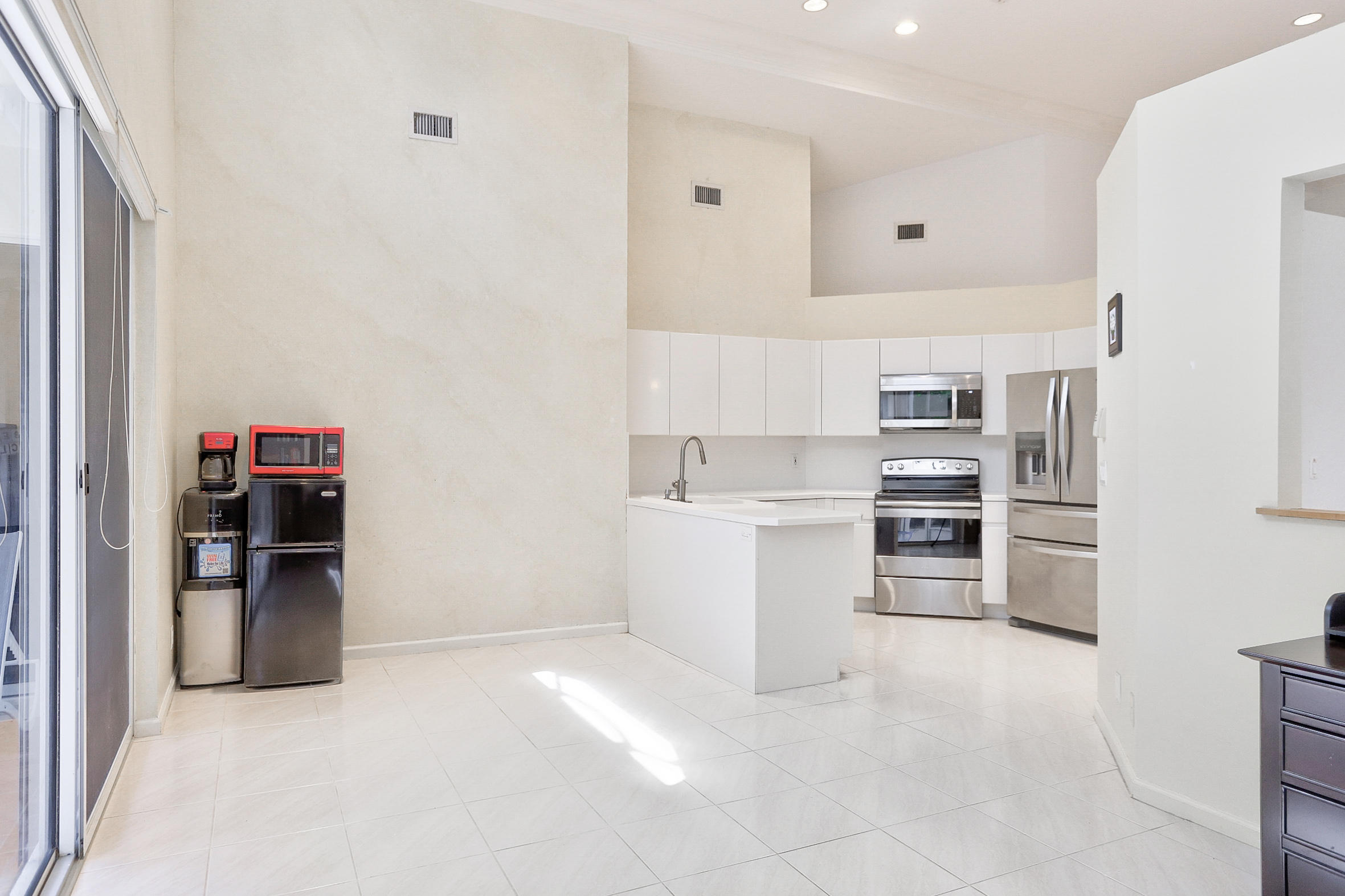 3418 Northwest 51st Place Boca Raton, FL 33496 - Photo 13 of 59 14_img_3427_28_29_30_31