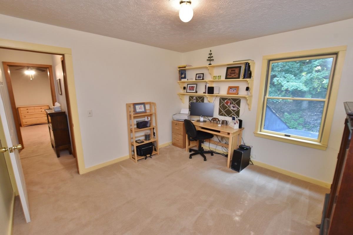 2247 South Richter Road Suttons Bay, MI 49682 - Photo 35 of 60 1914563-34.JPG