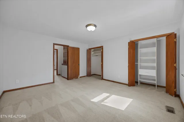 $185,000 | 4001 Valley View Drive Northeast, Unit 4, Knoxville, TN 37917