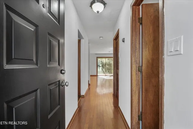 $185,000 | 4001 Valley View Drive Northeast, Unit 4, Knoxville, TN 37917