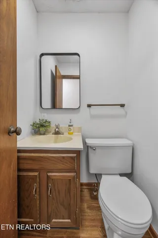 $185,000 | 4001 Valley View Drive Northeast, Unit 4, Knoxville, TN 37917