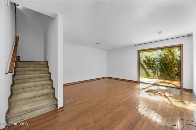 $185,000 | 4001 Valley View Drive Northeast, Unit 4, Knoxville, TN 37917