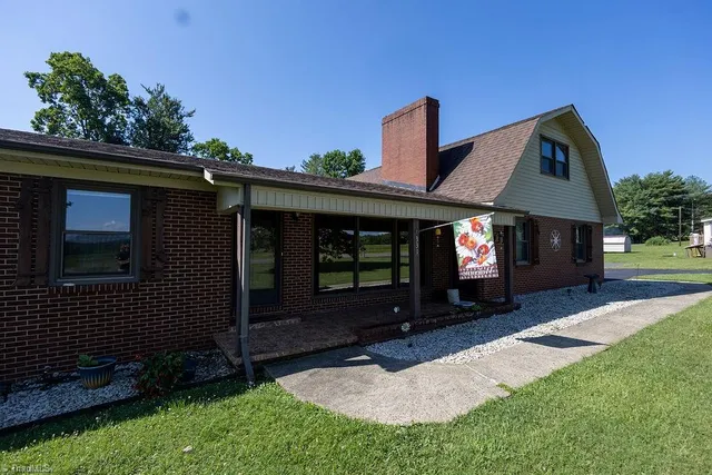 $499,900 | 331 Collins Road, Dobson, NC 27017