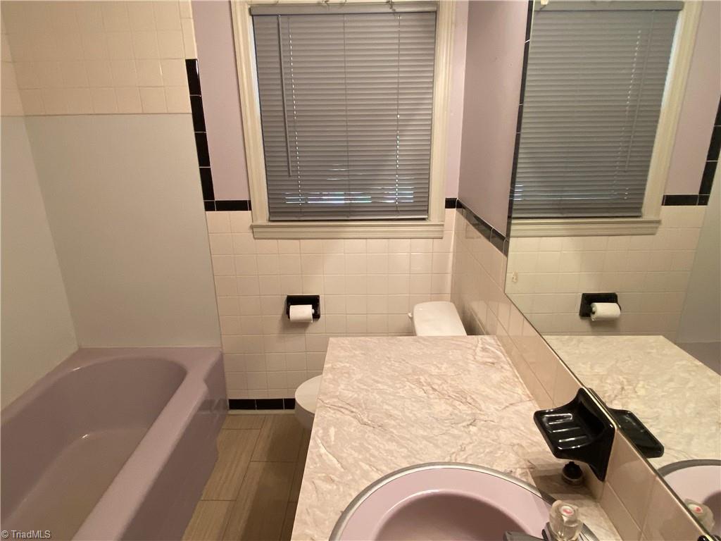 331 Collins Road Dobson, NC 27017 - Photo 49 of 50 Full bath in Hallway main level of house