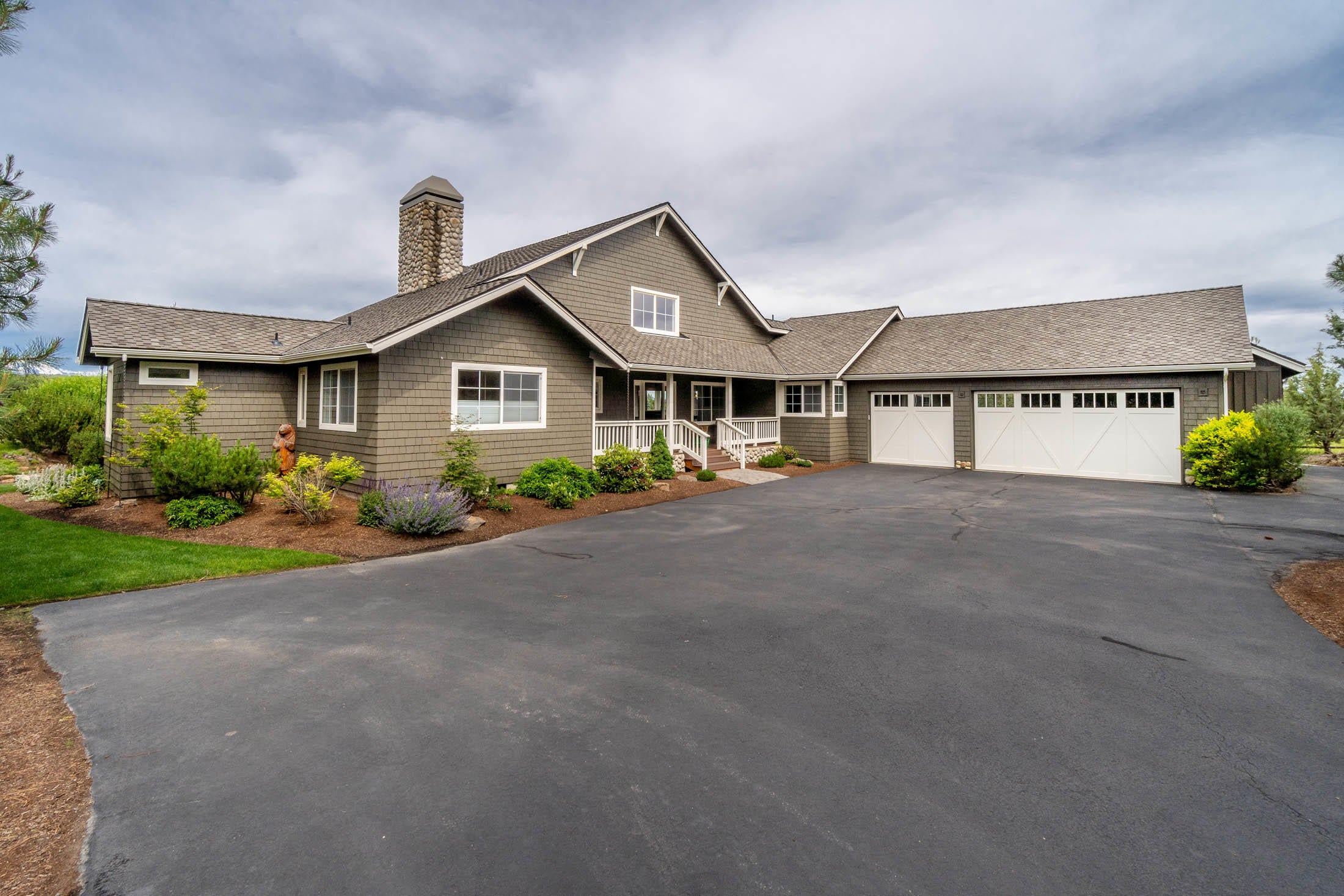 20185 Winston Loop Bend, OR 97703 - Photo 17 of 48 Winston loop-11