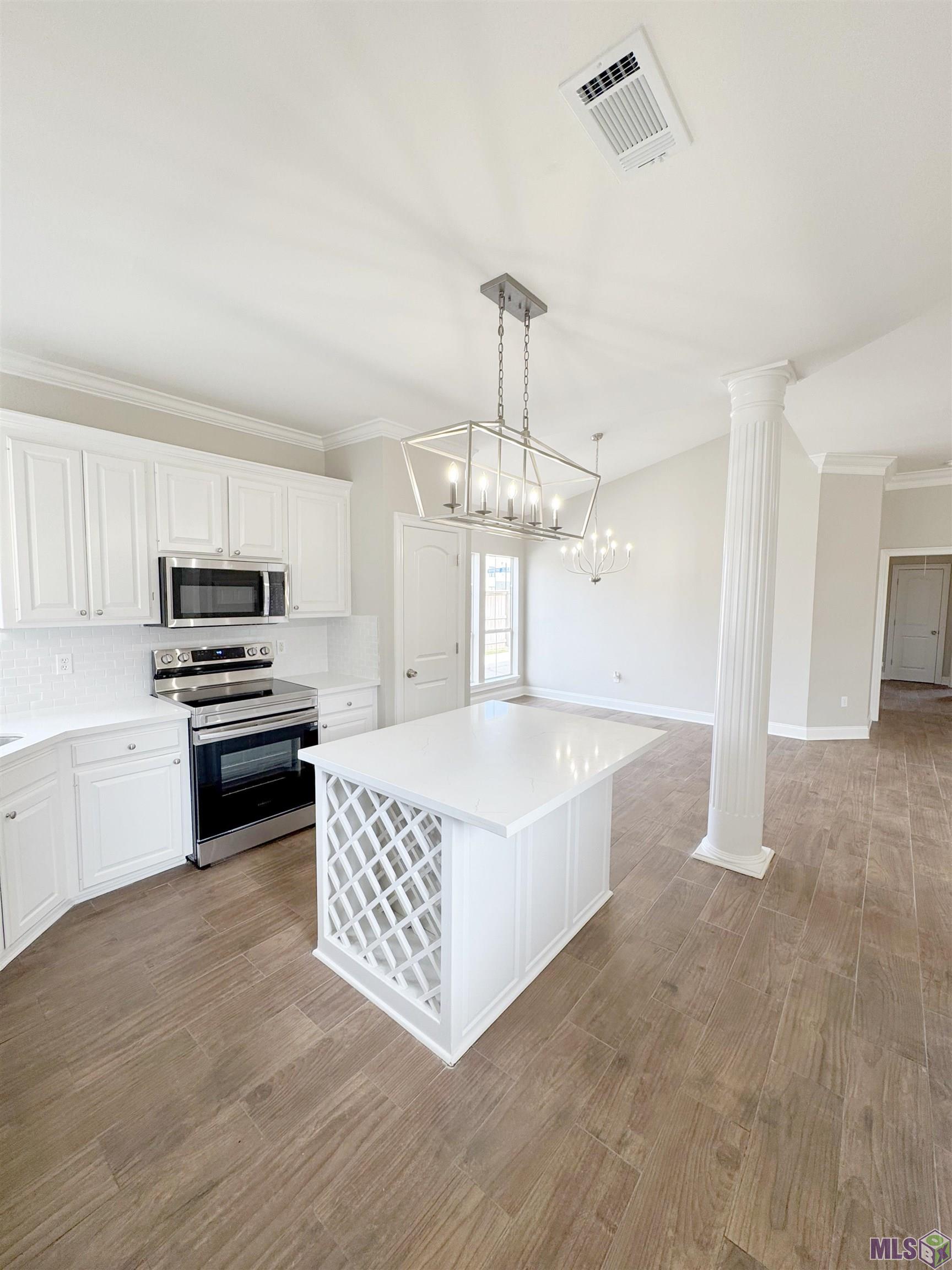 10467 Springcrest Drive Baton Rouge, LA 70810 - Photo 6 of 20
