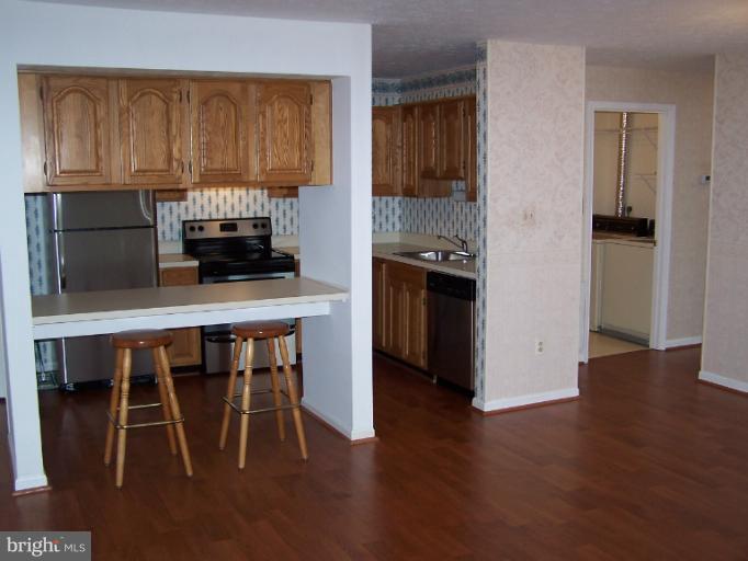 2110 Whitehall Road, Unit 1D Frederick, MD 21702 - Photo 27 of 30 Kitchen/ Dining Room