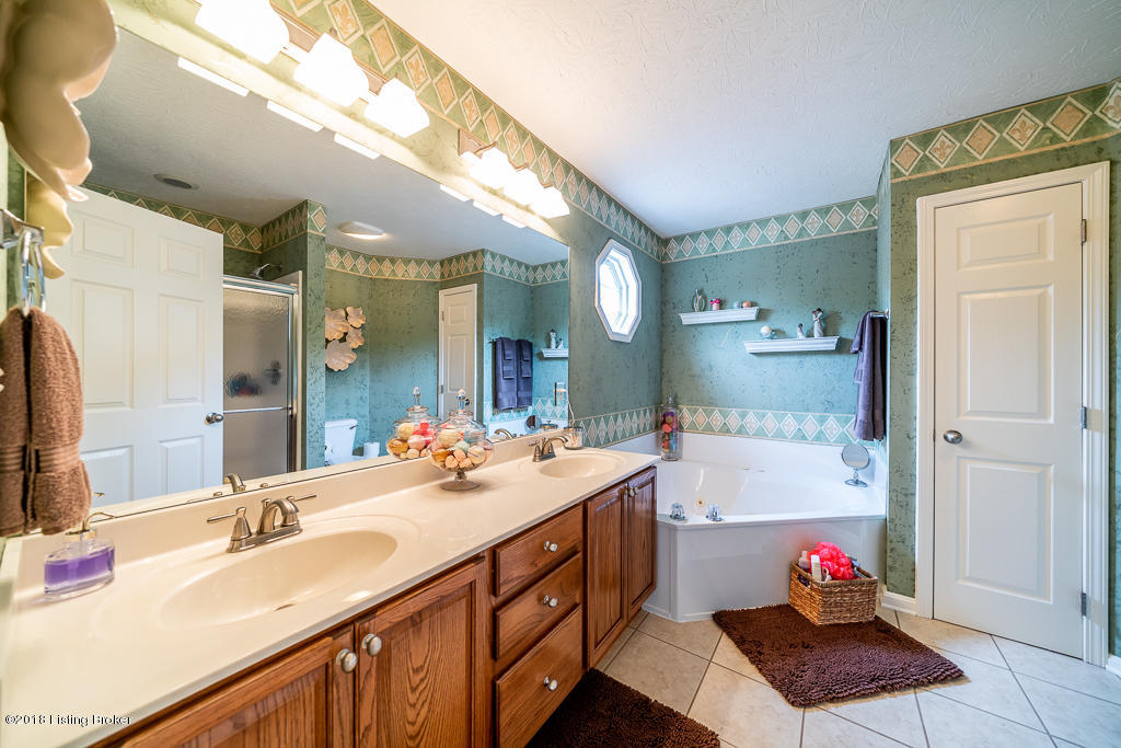 4835 Napa Ridge Way Louisville, KY 40299 - Photo 45 of 73 4835 Napa Ridge Way Lville-42