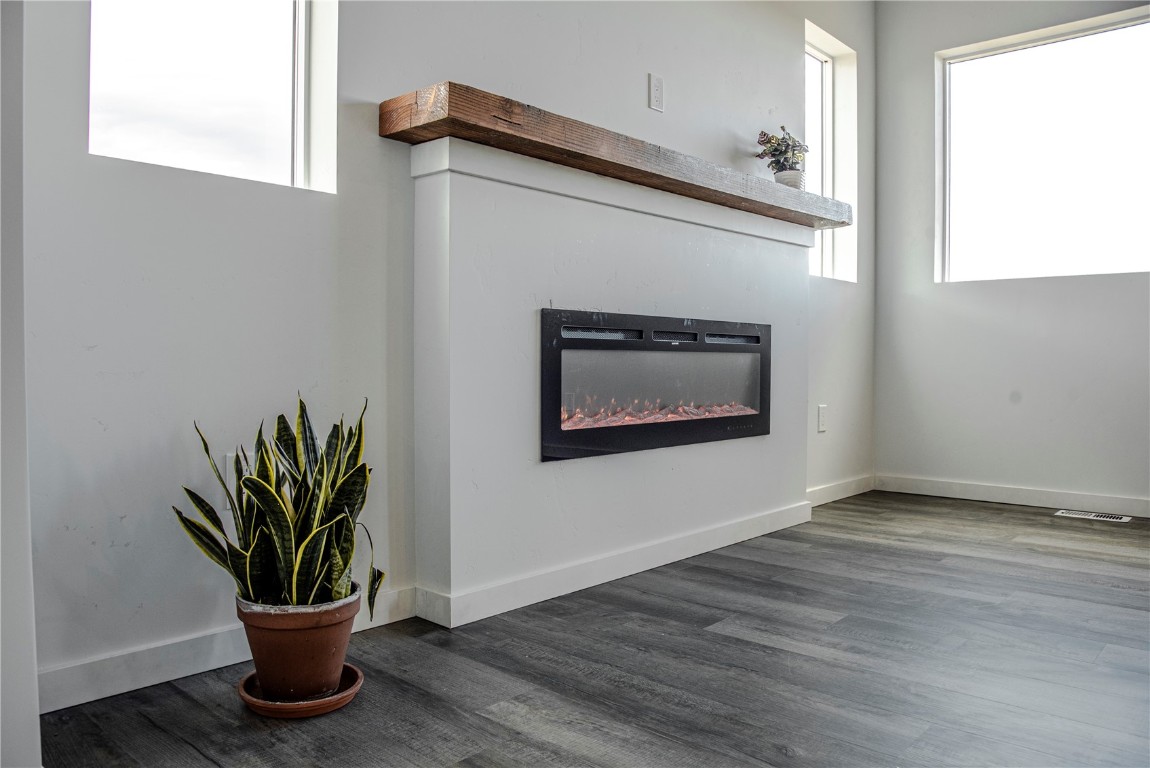 344 Redhill Road Fairplay, CO 80440 - Photo 16 of 34 a view of entryway with wooden floor