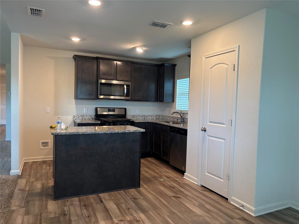 3095 Barzona Road Forney, TX 75126 - Photo 4 of 24
