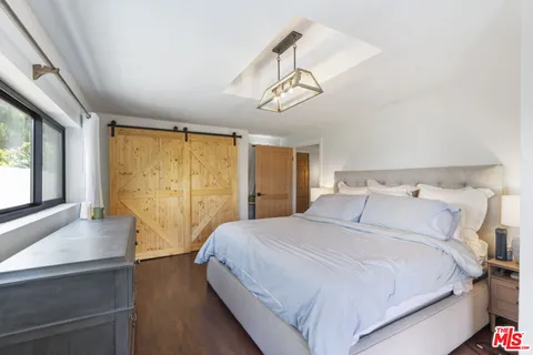 $1,595,000 | 19901 Grand View Drive, Topanga, CA 90290