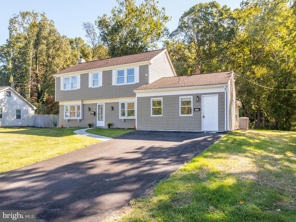 15701 Pointer Ridge Drive Bowie, MD 20716 - Photo 2 of 56