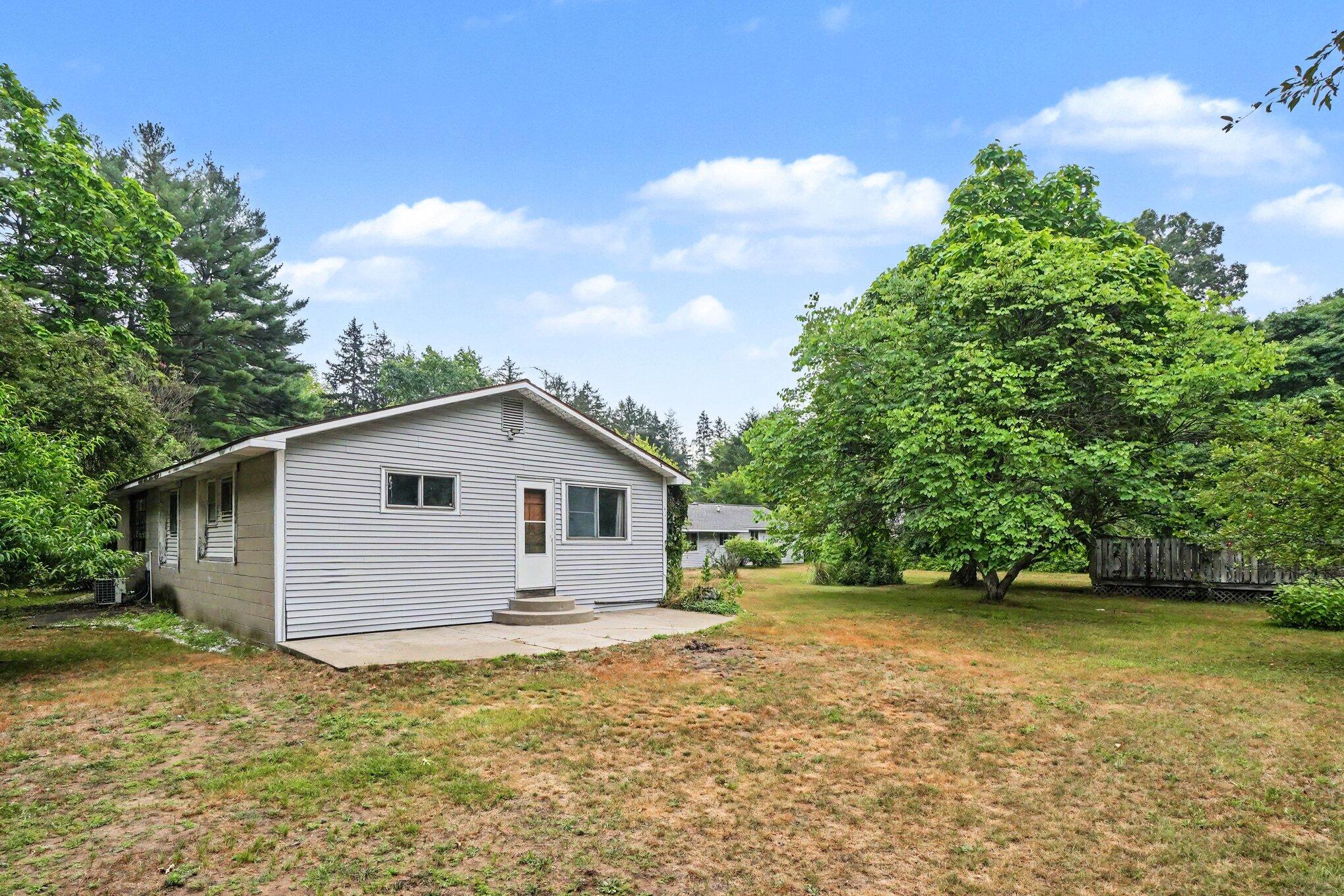 2325 Judson Road Spring Lake, MI 49456 - Photo 25 of 38 005_file_3158